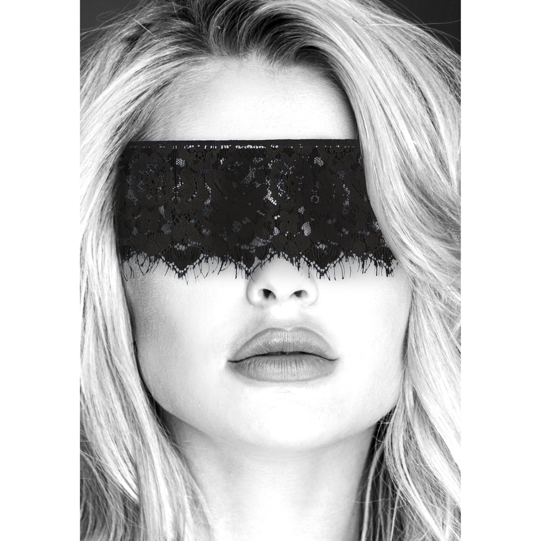 Spitzenmaske Schwarz 95 cm