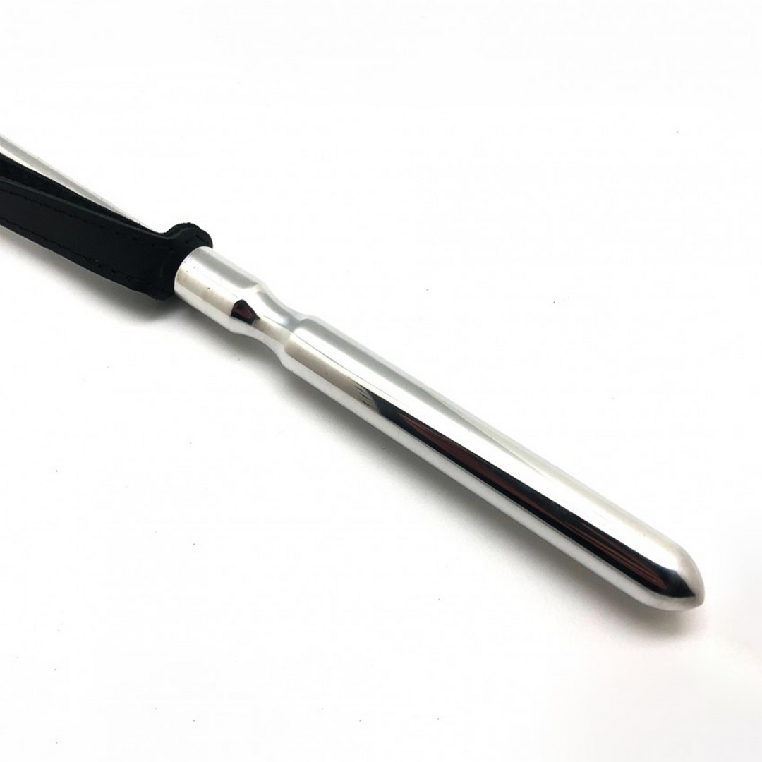 Peitsche Metall und Leder Schwarz/Silber 52 cm