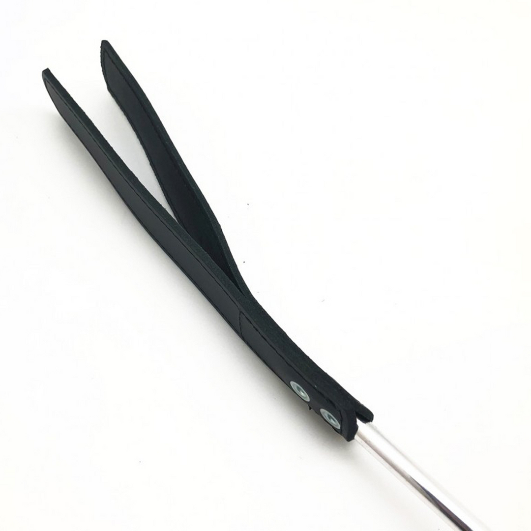 Peitsche Metall und Leder Schwarz/Silber 70,5 cm
