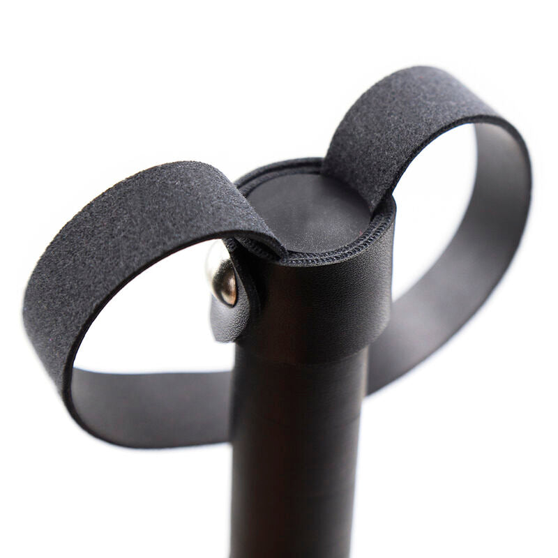 Ohmama Fetish - Silberne Armbnder mit Peitsche