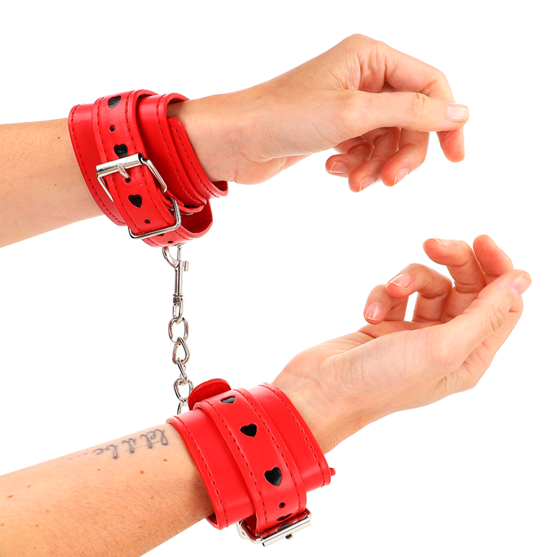Kink - Rote Handgelenksfesseln mit Schwarzer Herzeinlage, Verstellbar 21-28 cm x 5,5 cm