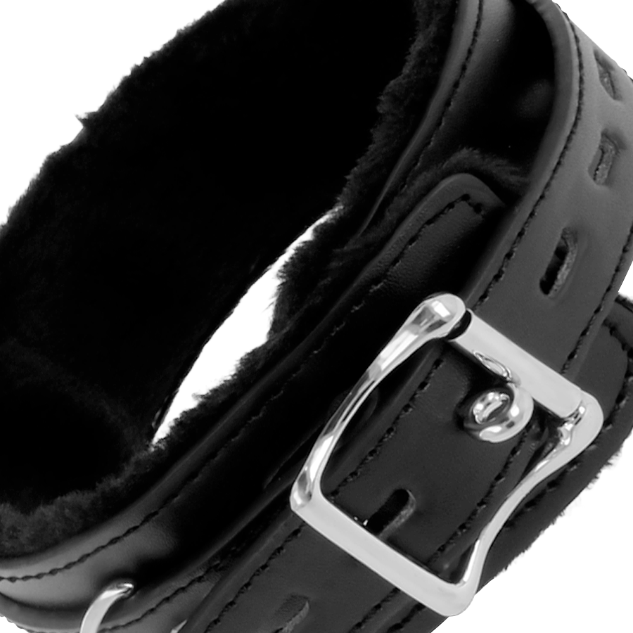 Darkness - Bequeme Halskette mit Lederkette