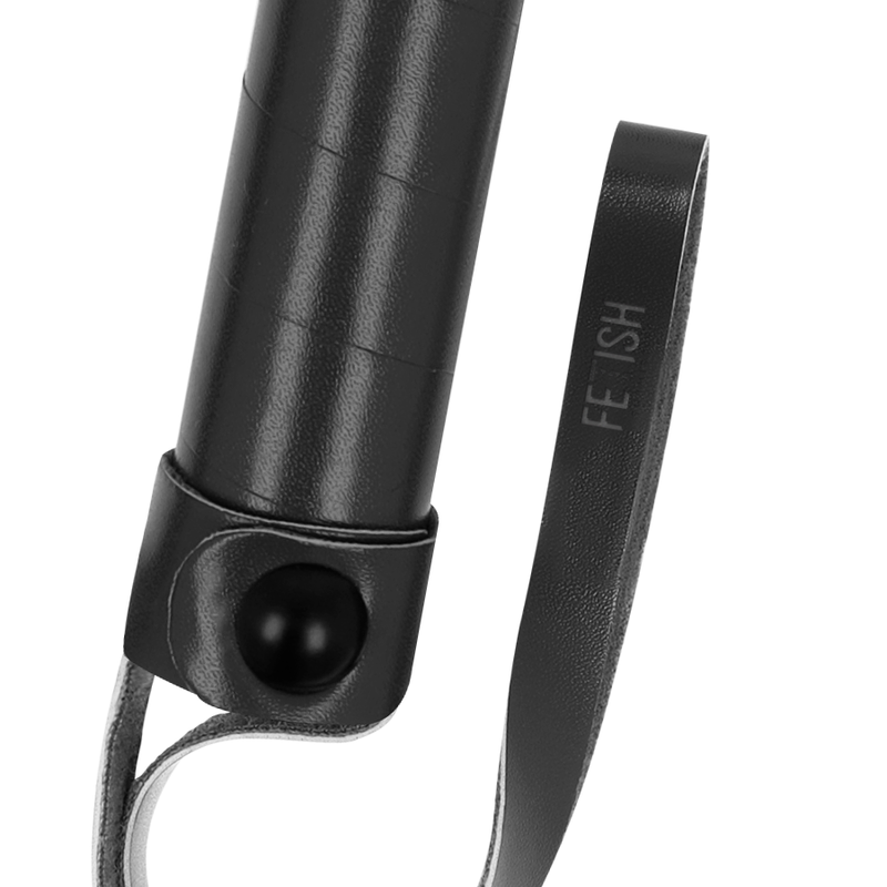 Fetish Submissive - Peitsche aus Veganem Leder