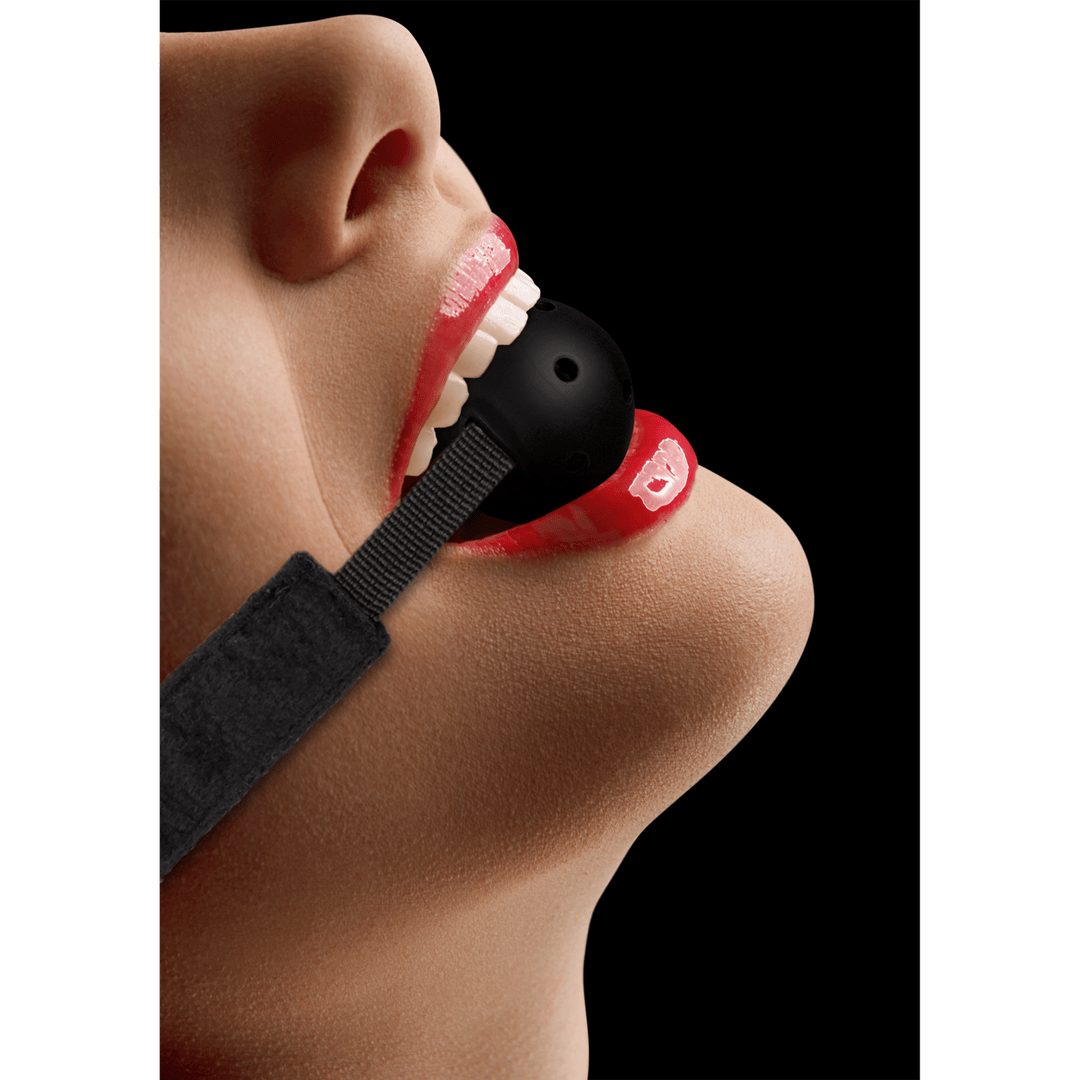 Knebel Ouch mit Ball und Luftlöchern Schwarz 61,5 cm