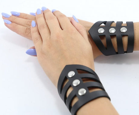 Lederarmbänder Quatro