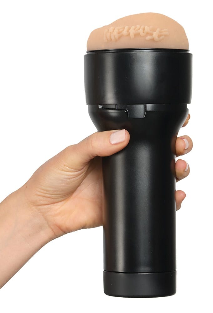 Masturbator MelRose Michaels