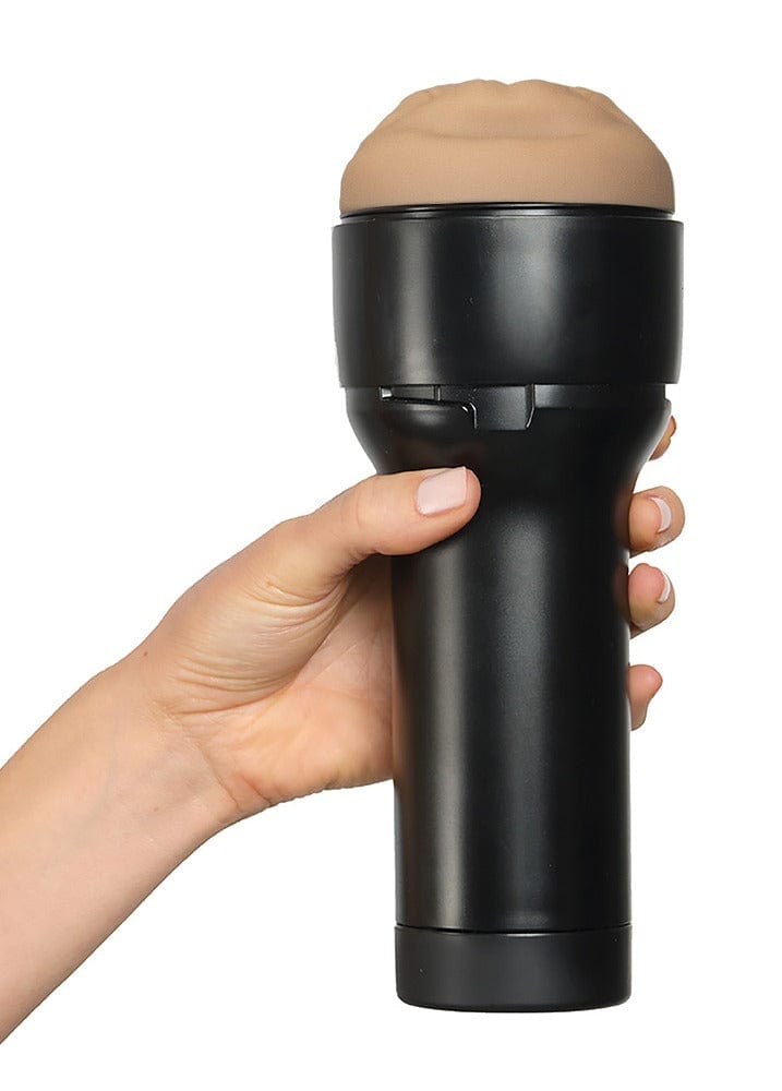 Masturbator Victoria June Mouth