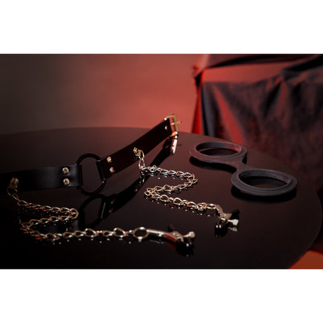 Knebel mit O-Ring und Nippelklemmen Schwarz