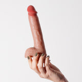 Dildo Inviktus 8 aus Flüssigsilikon Hautfarbe