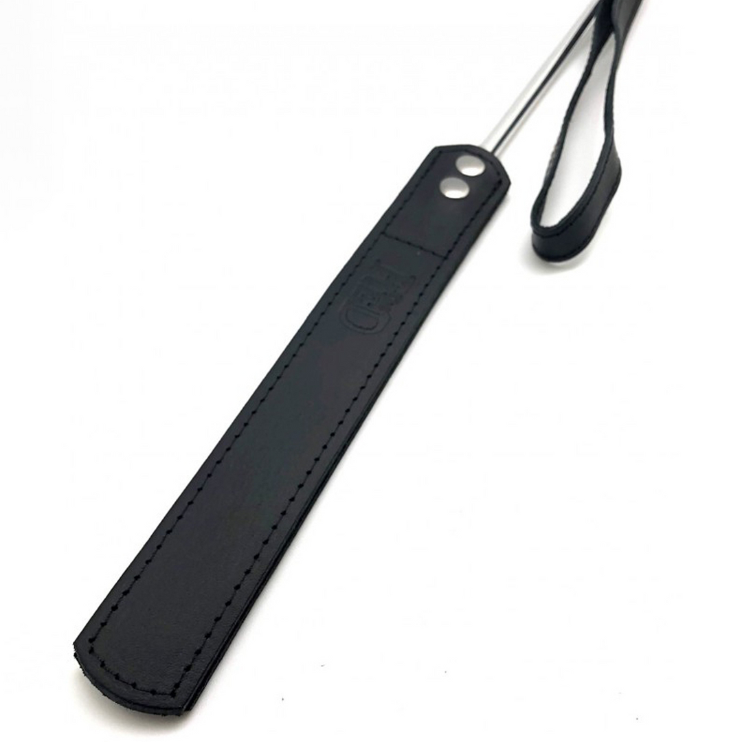 Peitsche Metall und Leder Schwarz/Silber 52 cm