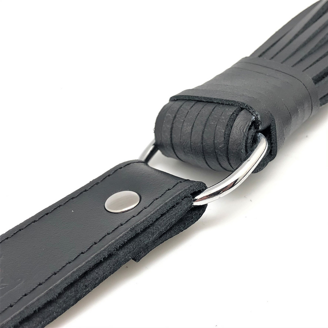 Peitsche Martinet mit Lederbändern Schwarz 75 cm