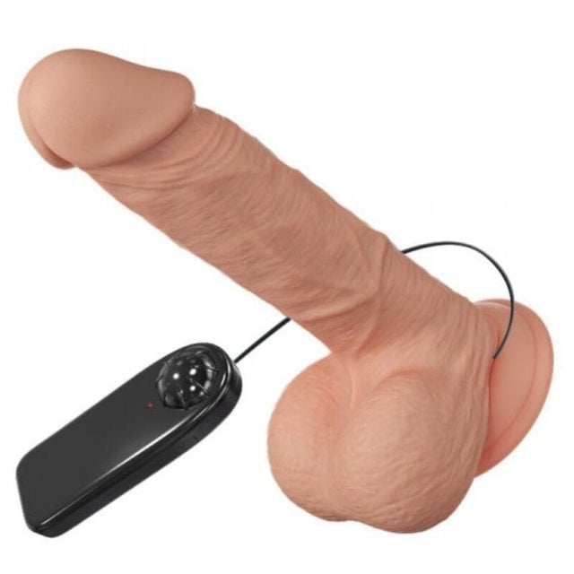 Bahamut Realistischer Vibrator 21,8 x 4,6 cm