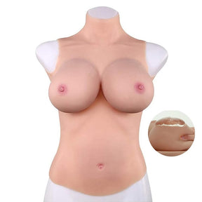 Body mit Silikonbrüsten Körbchengröße E