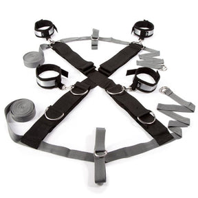 Bondage-Set Bett