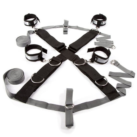 Bondage-Set Bett