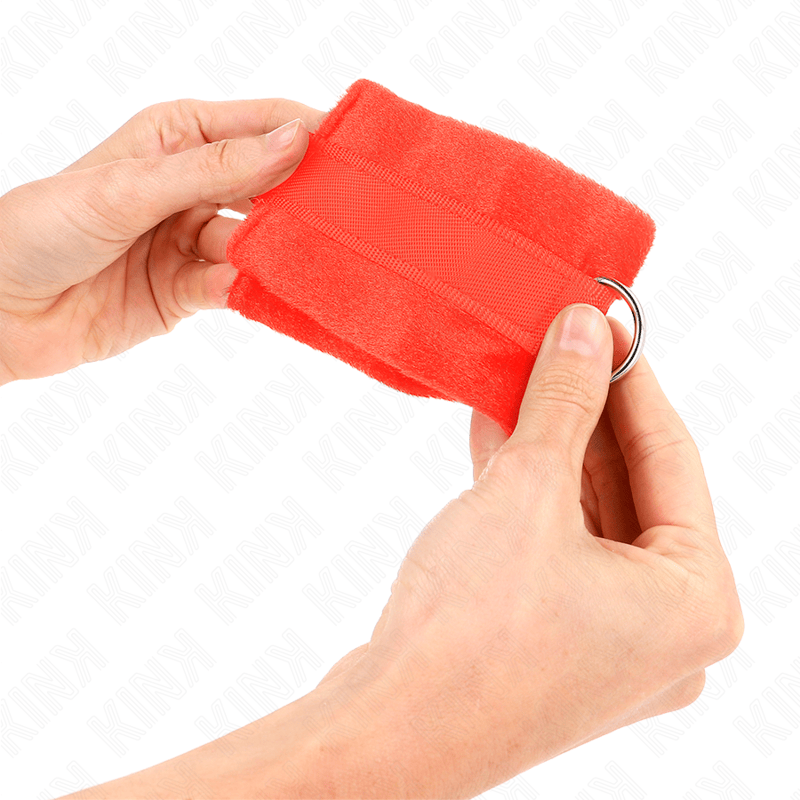 Fesselset Beginner Pelzhandmanschetten Rot – Ansicht 4