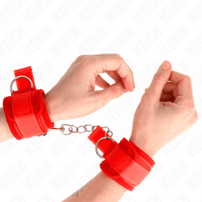 Fesselset Neopren Handgelenkfesseln Rot
