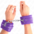 Fesselset Premium pelzgefütterte Handgelenkfesseln Lila mit Lila Gürtel Verstellbar 17 cm