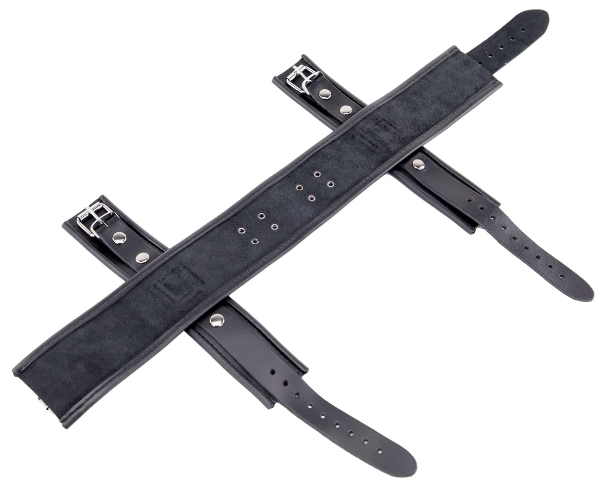Halsband Fesseltrio