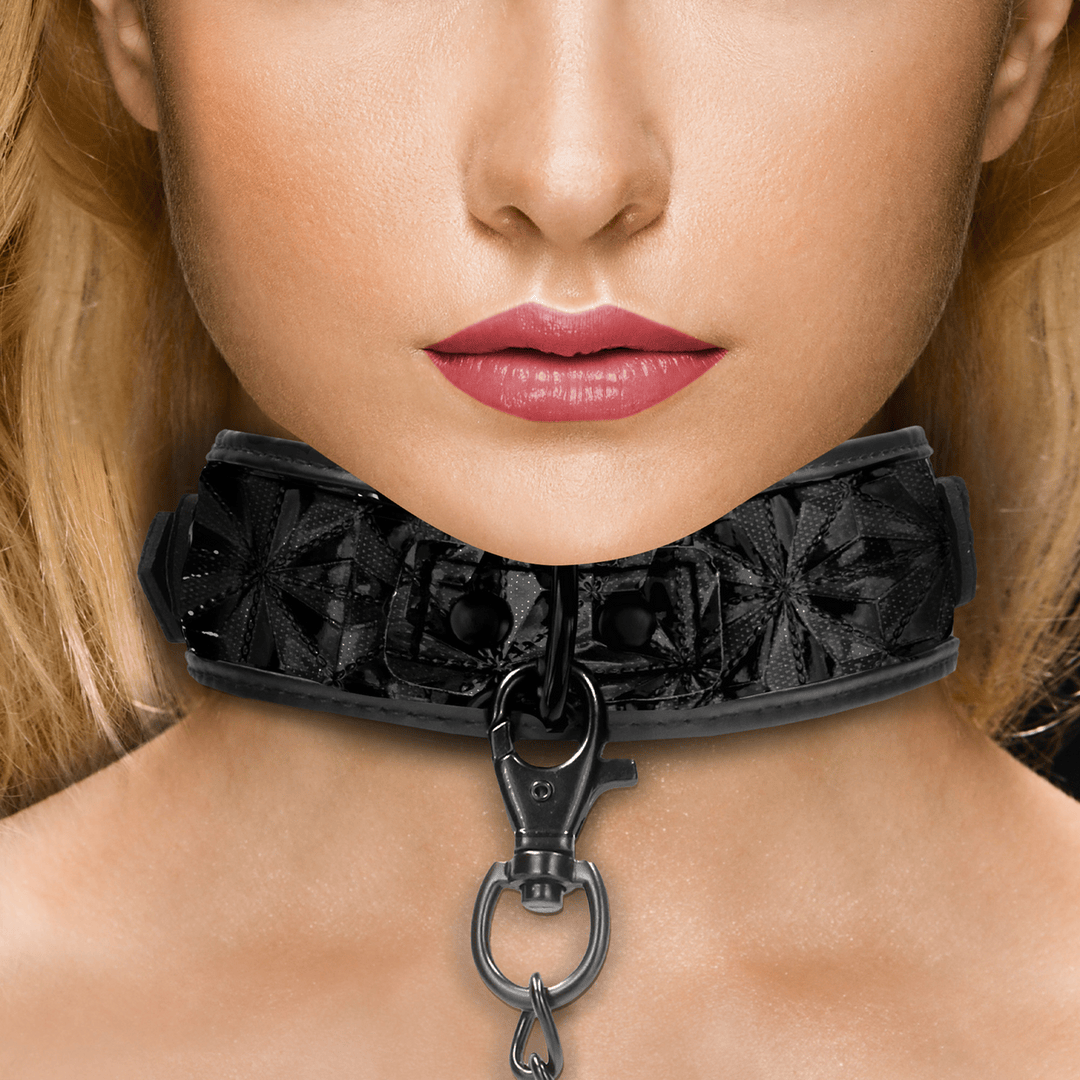 Halsband Ouch Luxury mit gerafftem Besatz und Leine 52,5 cm in zwei Farben