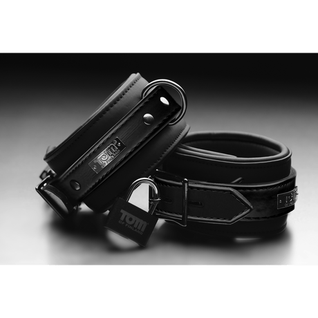 Handschellen Tom of Finland Neopren mit Schlössern Schwarz – Ansicht 4