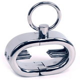 Hodenring aus Metall mit Zugring und Schrauben