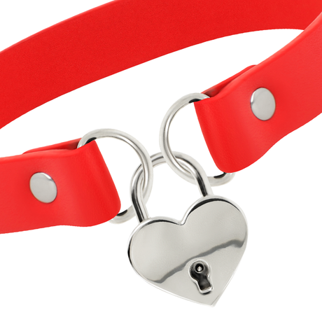 Fetisch-Toy Chic Desire Rote Halskette aus Veganem Leder mit Herz-Accessoire mit Schlüssel.3