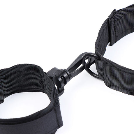 Ohmama Fetish - Handschellen und Kragen aus Nylon