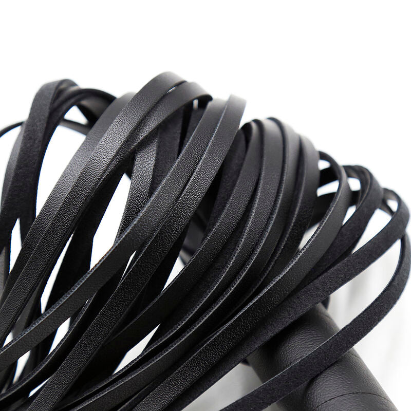 Ohmama Fetish - Silberne Armbnder mit Peitsche