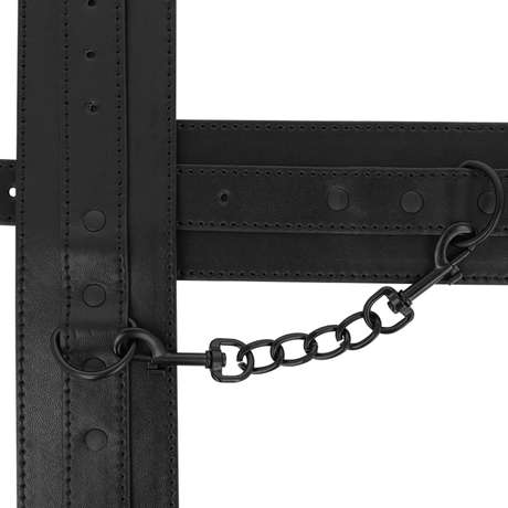 Fetisch-Toy Knöchelstze aus Veganem Leder.3