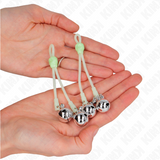 Kink - Leuchtende Totenkopf-Nippelklammern mit Ringglöckchen Verstellbar Grün/Silber
