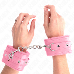 Kink - Premium Pelzgefütterte Handgelenkfesseln Rosa mit Rosa Gürtel Verstellbar 17-29 cm x 6 cm