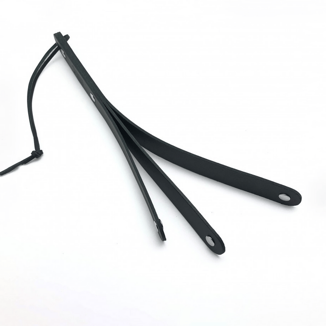 Paddle aus Leder mit drei Riemen Schwarz 39,5 cm – Ansicht 2