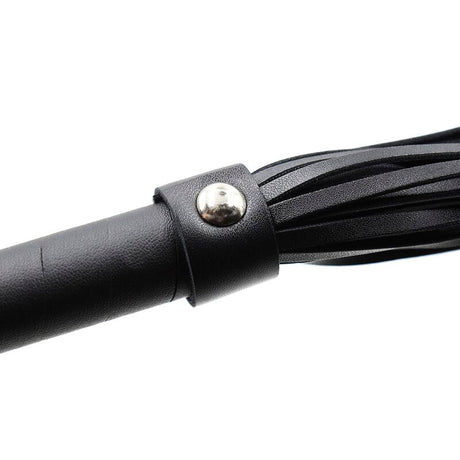 Peitsche mit silbernen Klammern Schwarz 64 cm