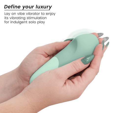 Womanizer - Vibe Lay-On Silent Vibrator Sage
